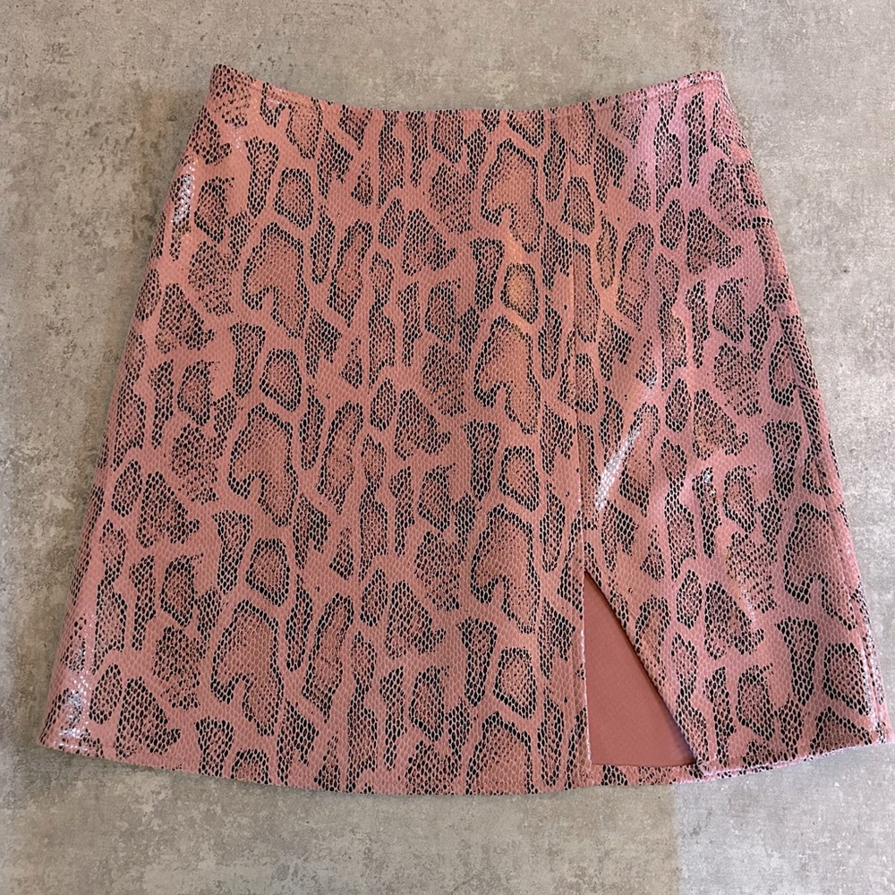 Like New, Motel Rocks Pink Snakeskin Pleather Skirt, Size M